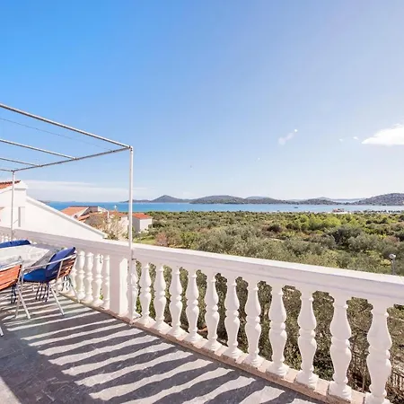 Sunshine Apartment Tribunj (Sibenik-Knin)