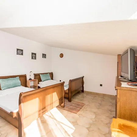 Apartment Sunshine Tribunj (Sibenik-Knin)