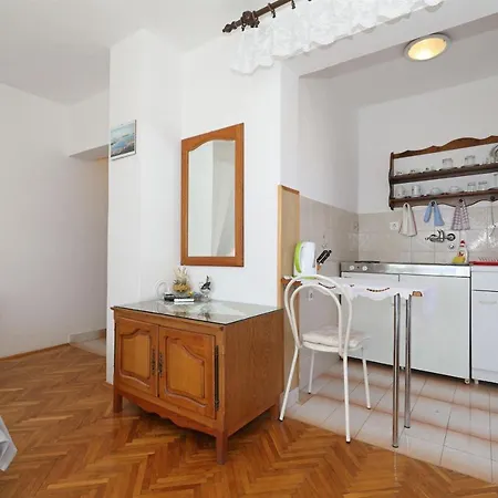 Sunshine Apartment